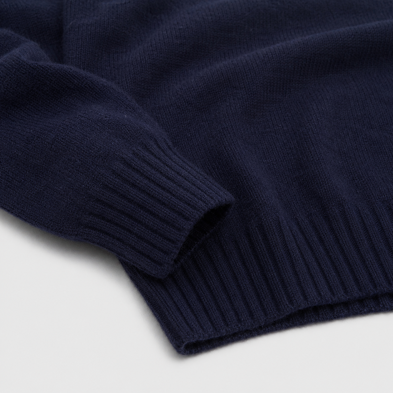 Harley of Scotland Supersoft Lambswool Crewneck - Navy
